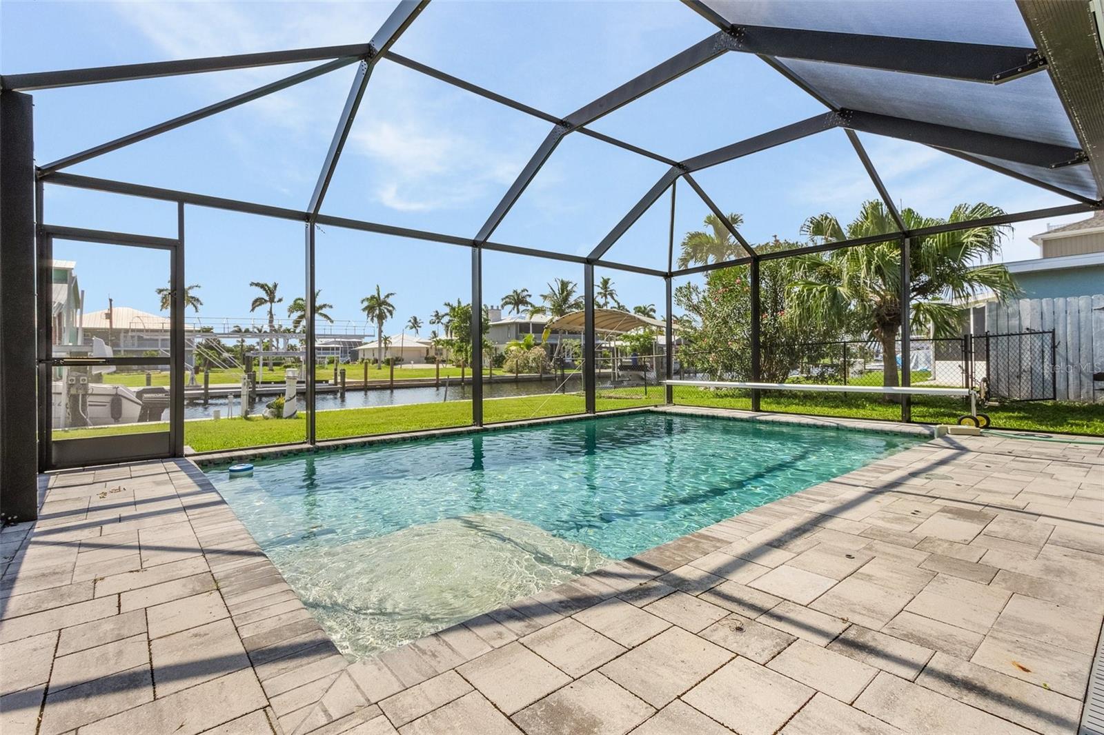 2240 OLEANDER ST, ST JAMES CITY, FL, 33956