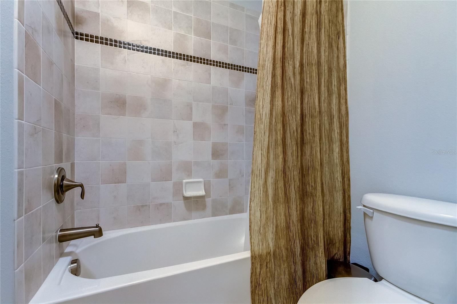 11624 CALF PATH DR, TAMPA, FL, 33626