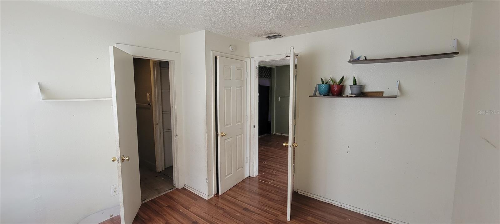 8003 N KLONDYKE ST, TAMPA, FL, 33604