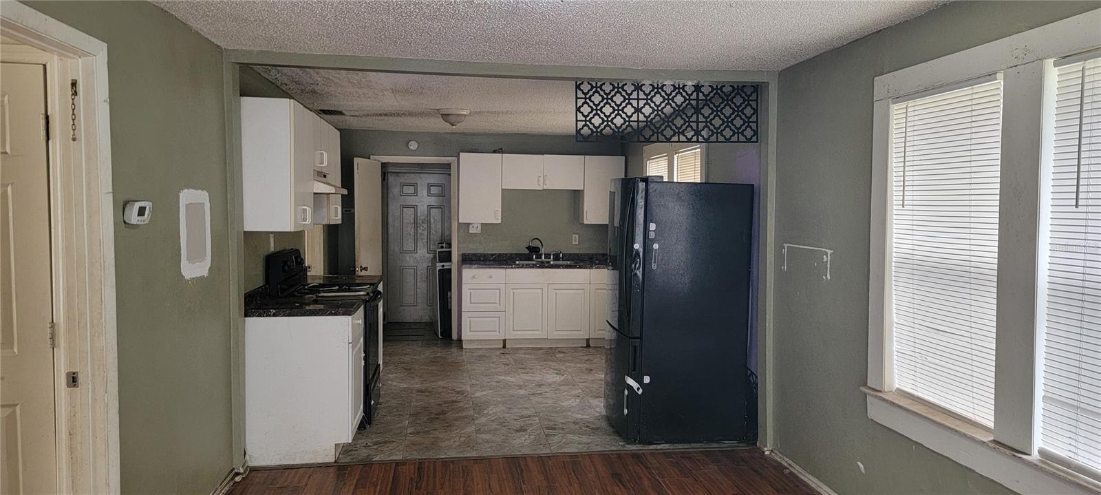 8003 N KLONDYKE ST, TAMPA, FL, 33604