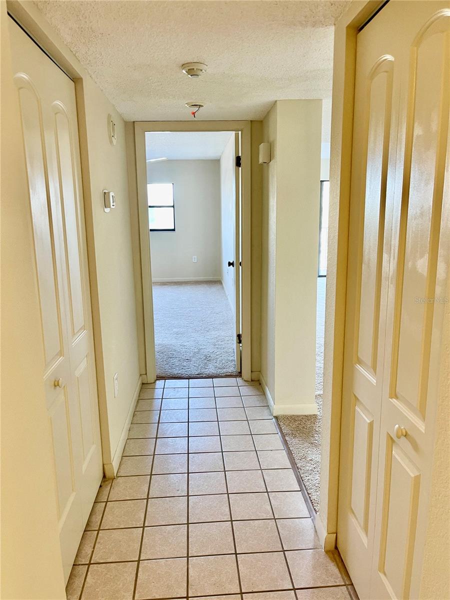 7050 SUNSET DR S #203, SOUTH PASADENA, FL, 33707