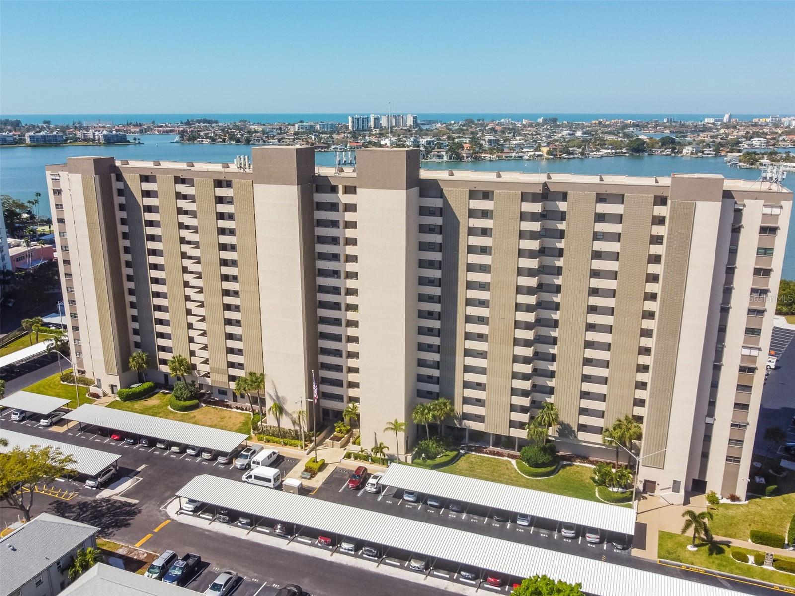 7050 SUNSET DR S #203, SOUTH PASADENA, FL, 33707