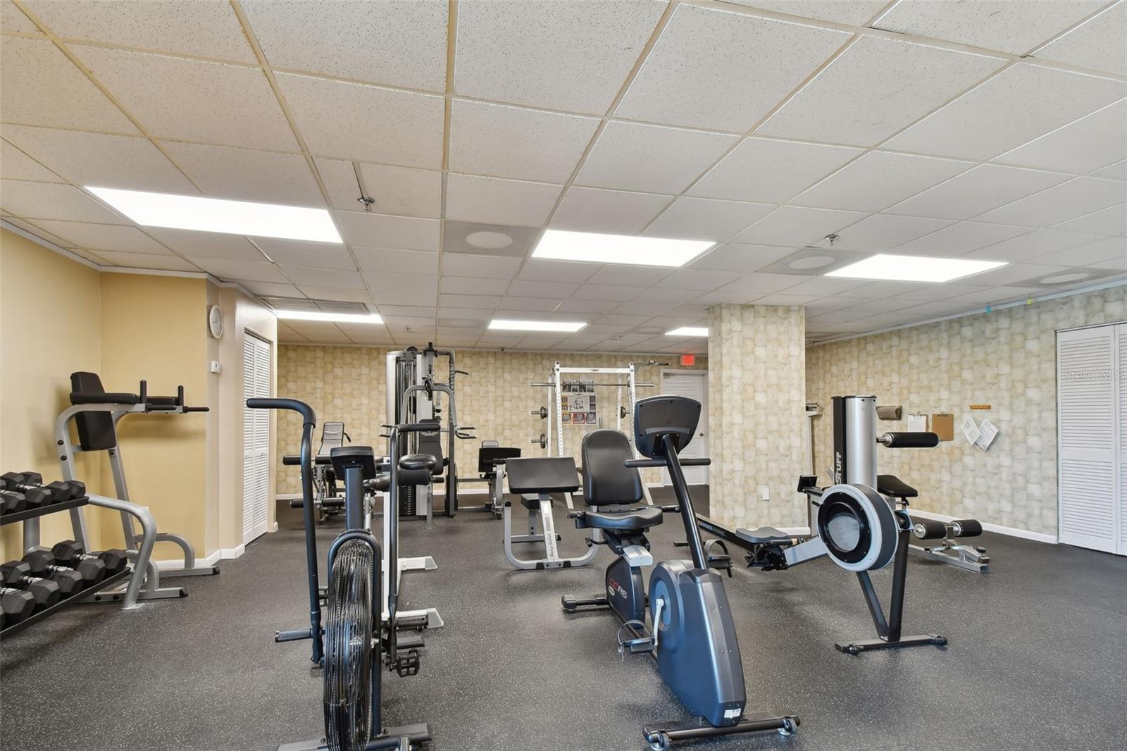 7050 SUNSET DR S #203, SOUTH PASADENA, FL, 33707