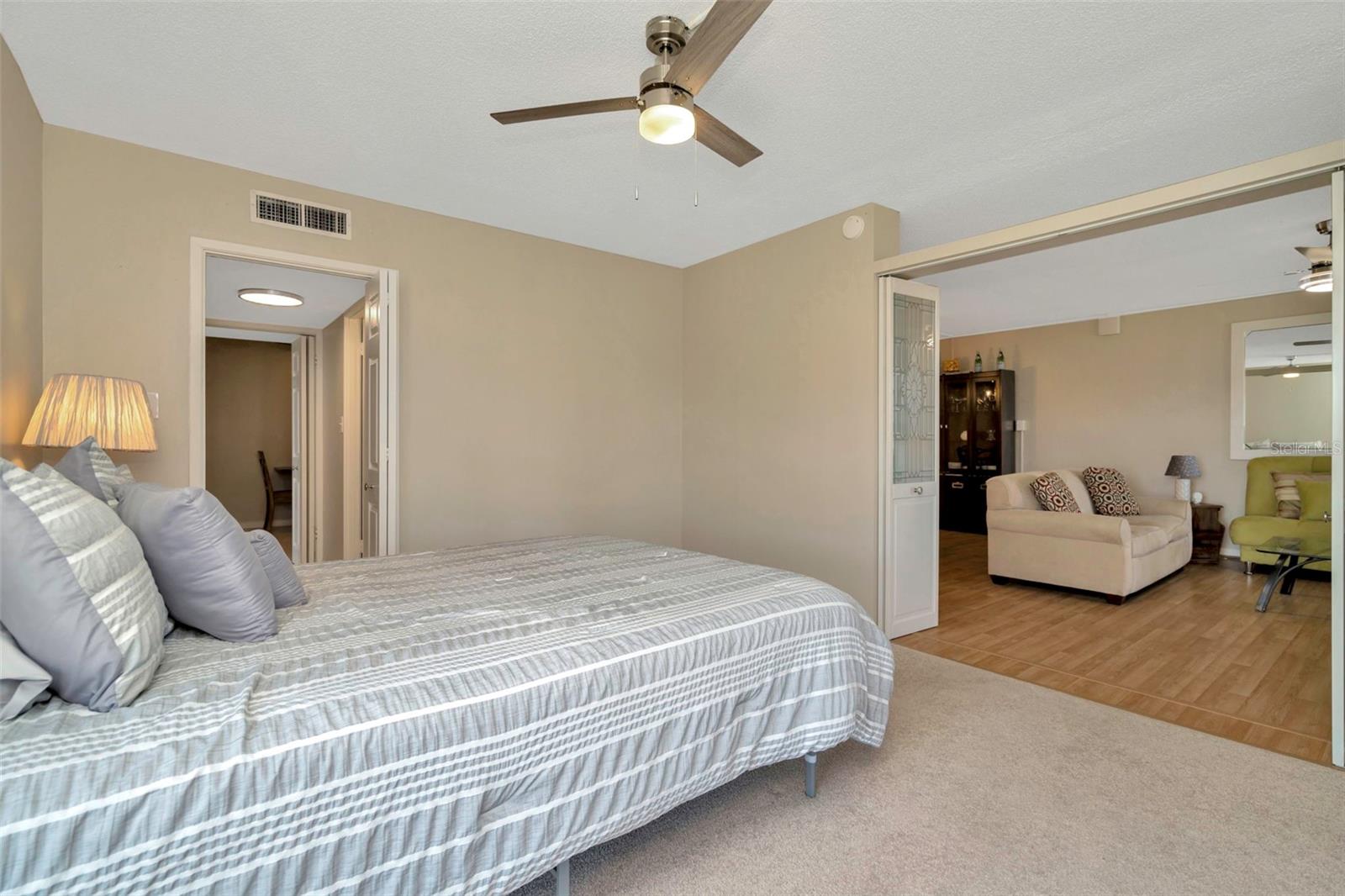 7400 SUN ISLAND DR S #401, SOUTH PASADENA, FL, 33707