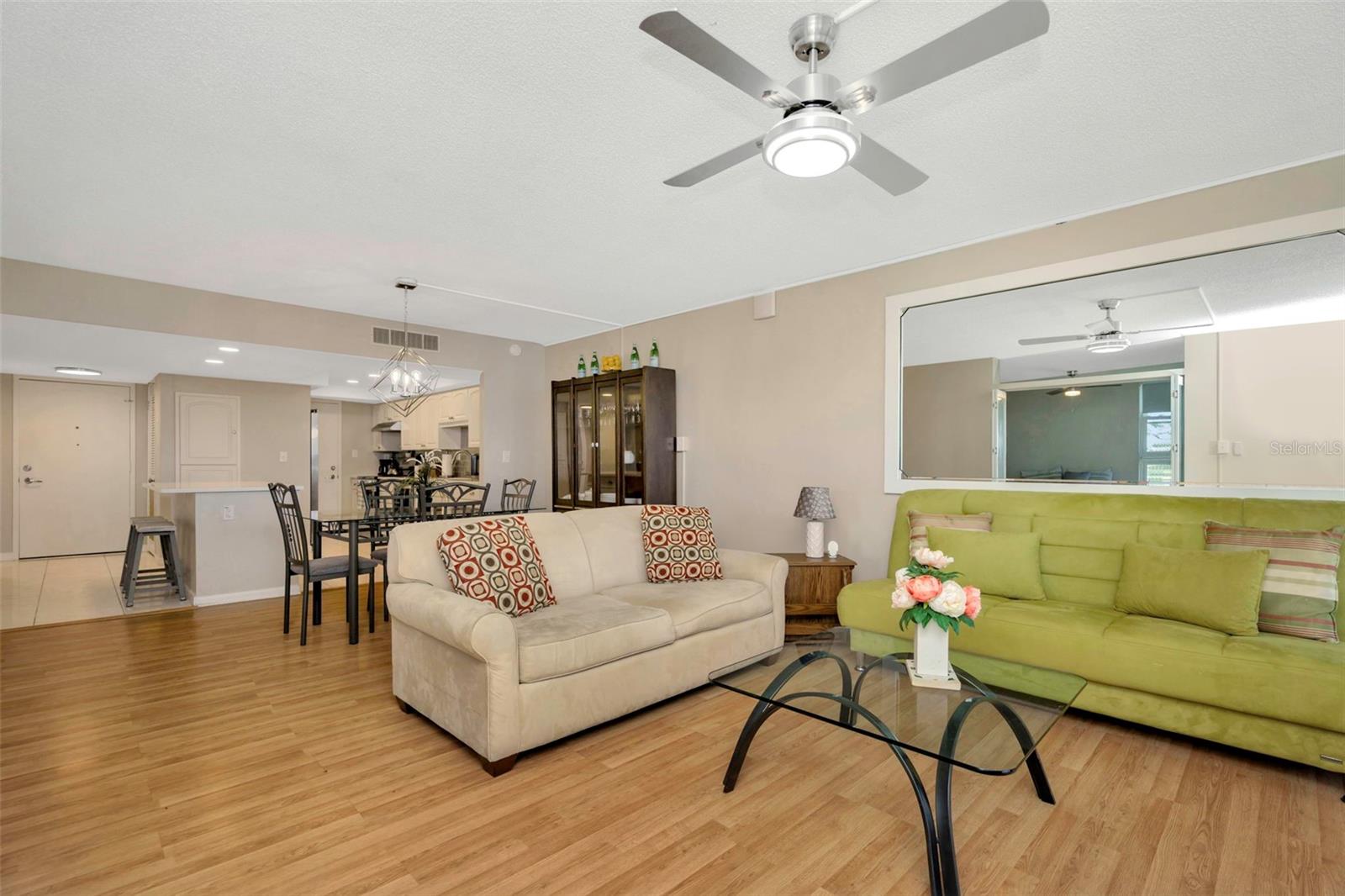 7400 SUN ISLAND DR S #401, SOUTH PASADENA, FL, 33707