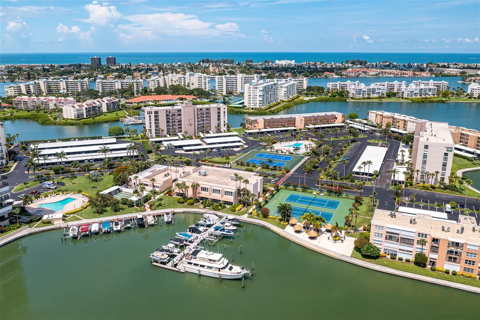 7400 SUN ISLAND DR S #401, SOUTH PASADENA, FL, 33707