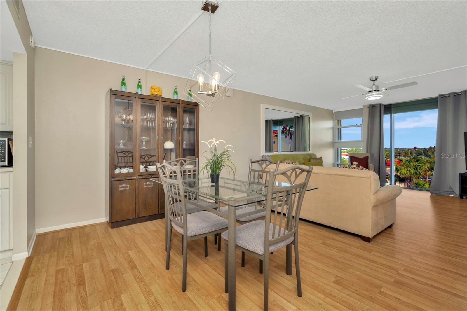 7400 SUN ISLAND DR S #401, SOUTH PASADENA, FL, 33707