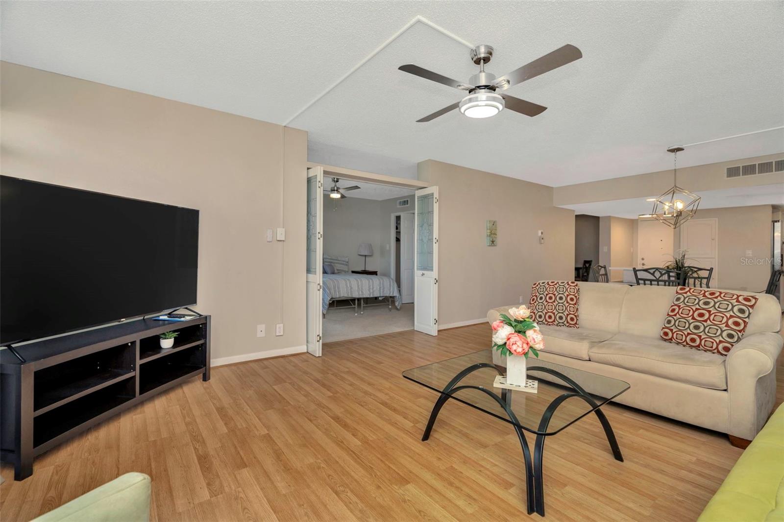 7400 SUN ISLAND DR S #401, SOUTH PASADENA, FL, 33707