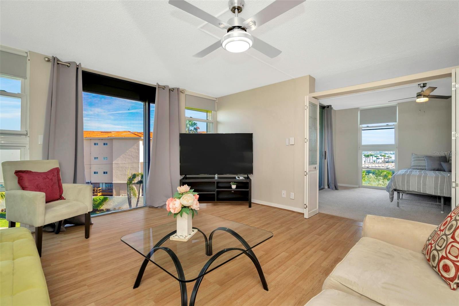 7400 SUN ISLAND DR S #401, SOUTH PASADENA, FL, 33707