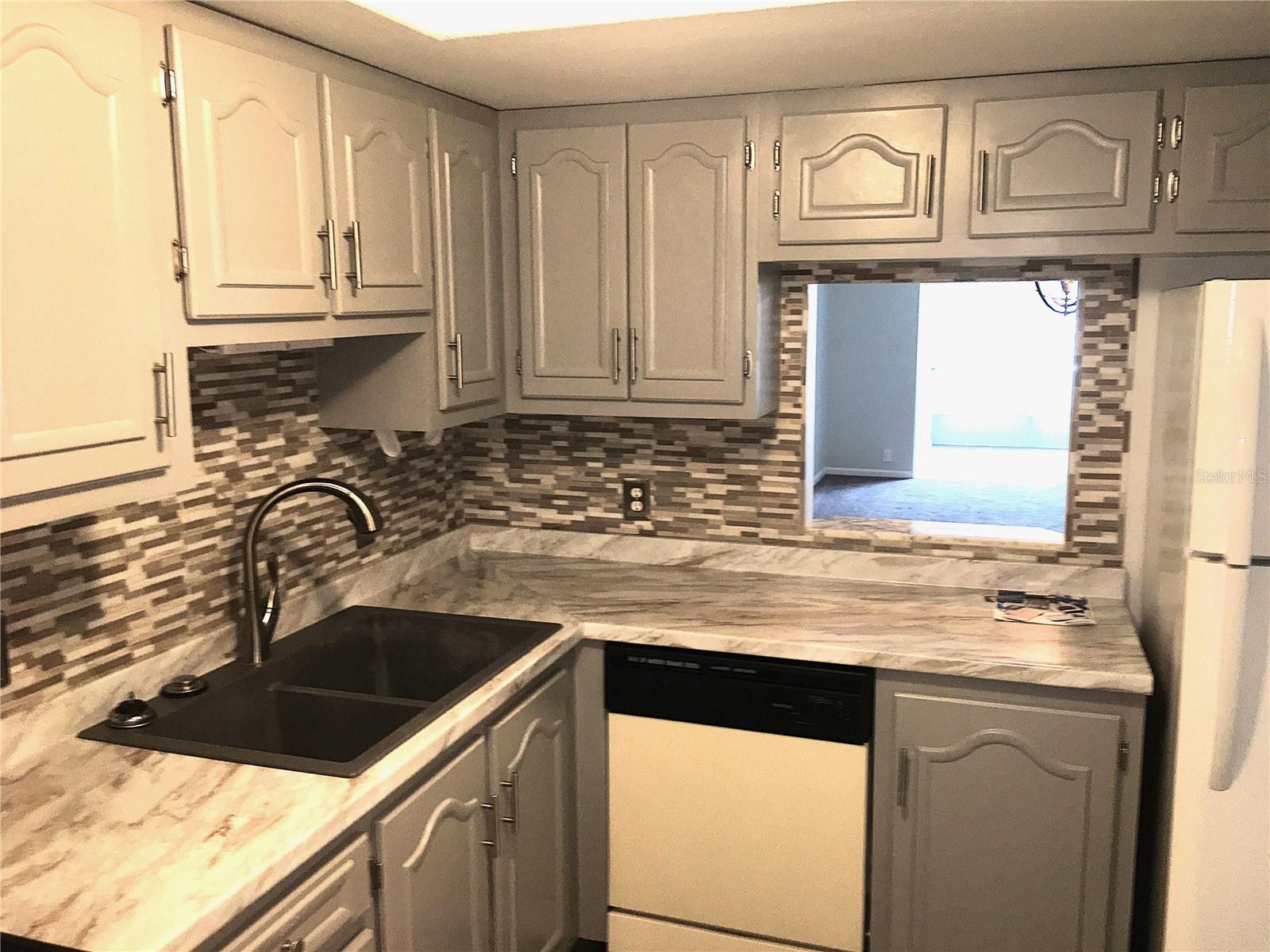 U8249519 Property Photo