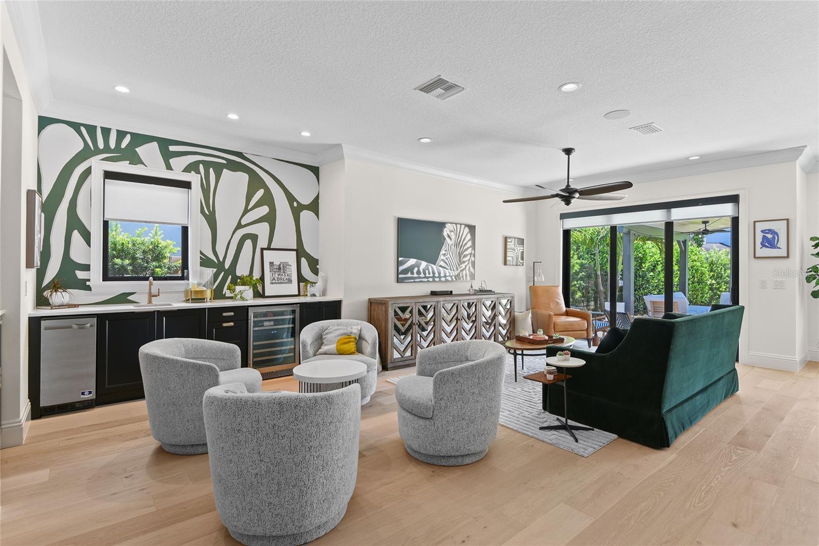 1110 LAKE DAVIS DR, ORLANDO, FL, 32806