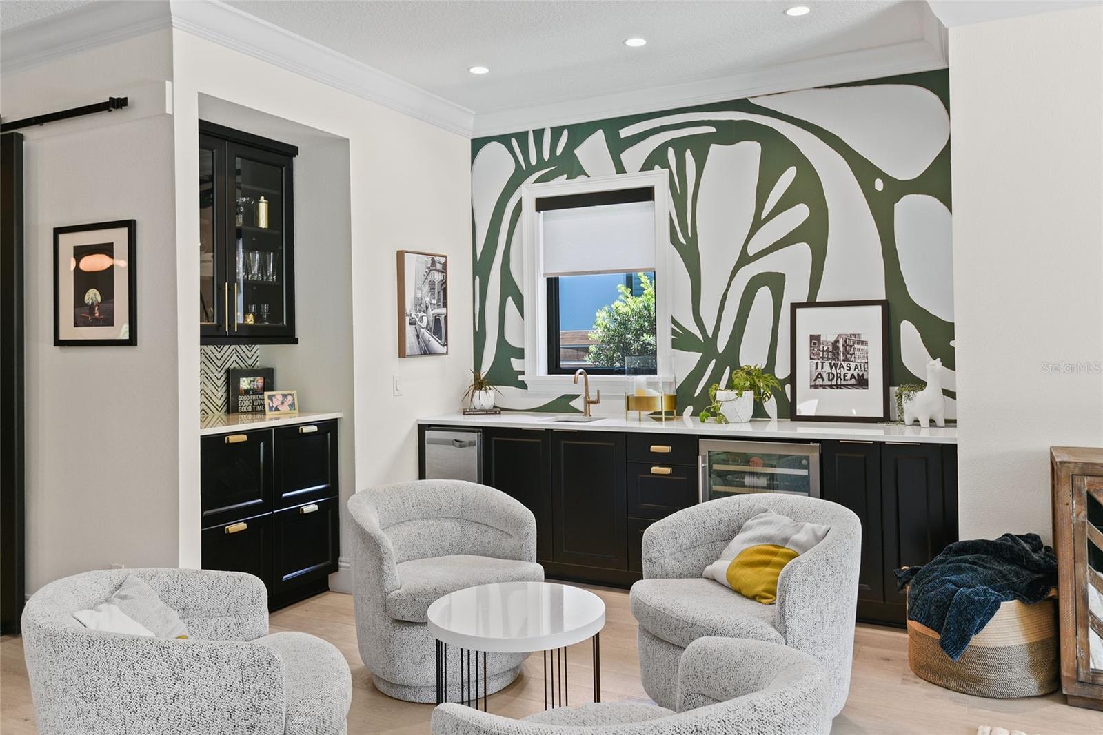 1110 LAKE DAVIS DR, ORLANDO, FL, 32806