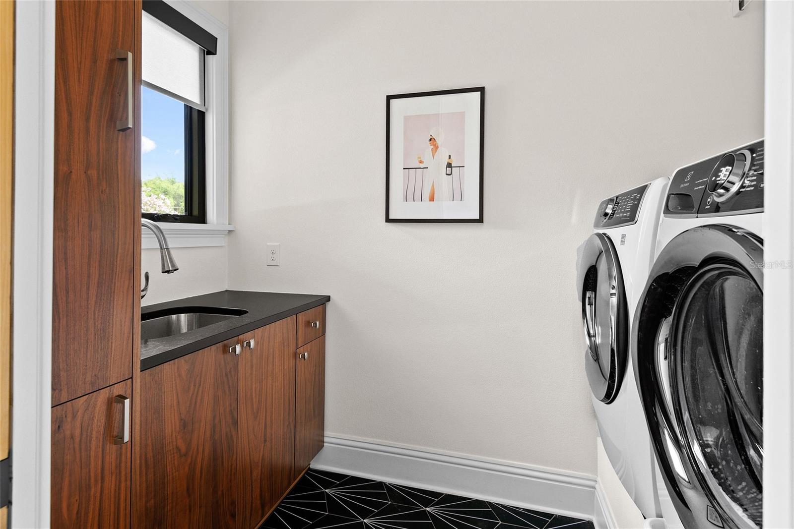 1110 LAKE DAVIS DR, ORLANDO, FL, 32806