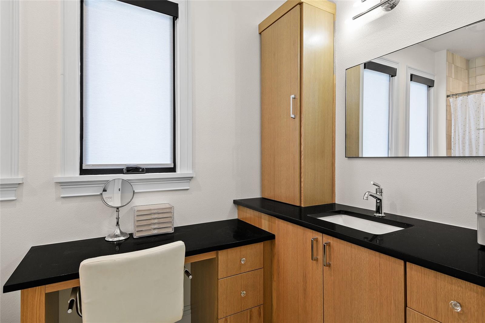 1110 LAKE DAVIS DR, ORLANDO, FL, 32806