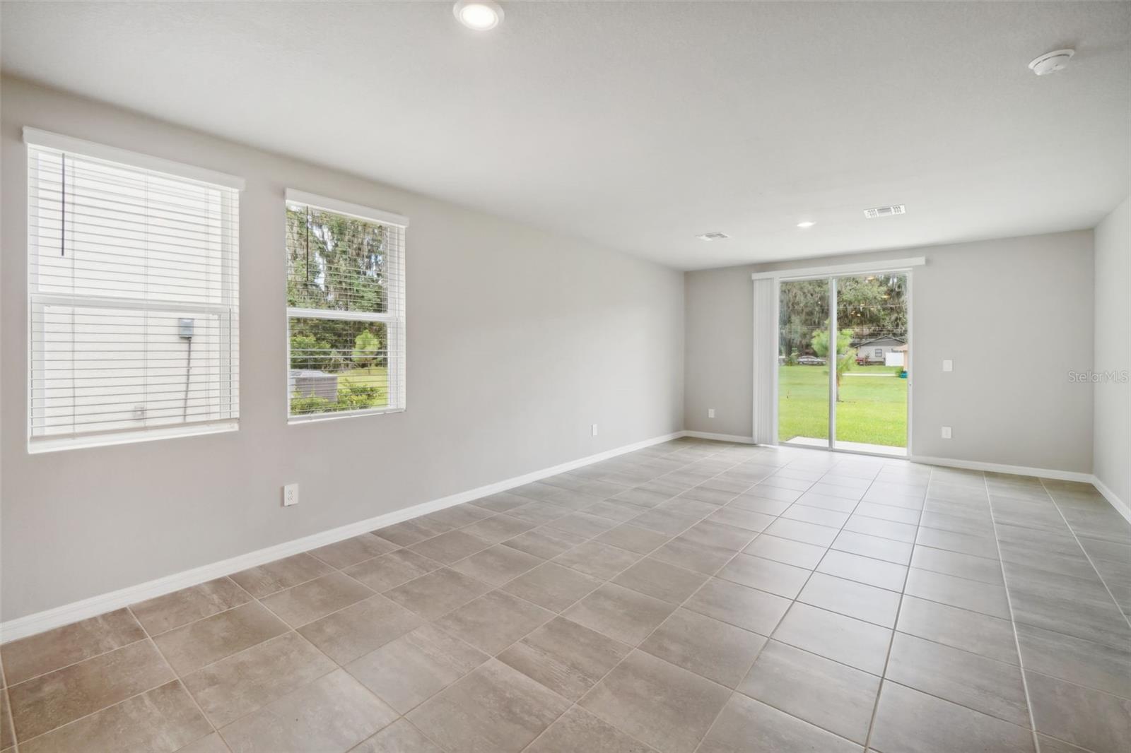 3810 RADIANT MOUNTAIN DR, PLANT CITY, FL, 33565