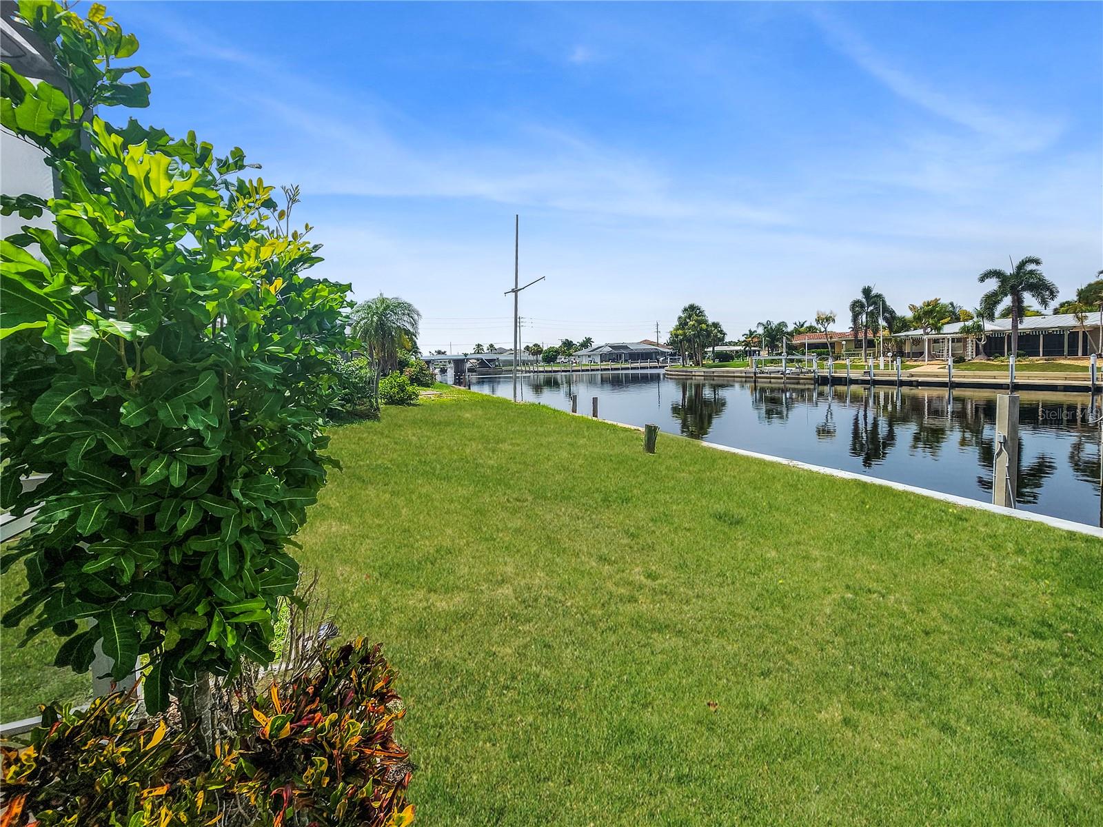 270 BELAIRE CT, PUNTA GORDA, FL, 33950