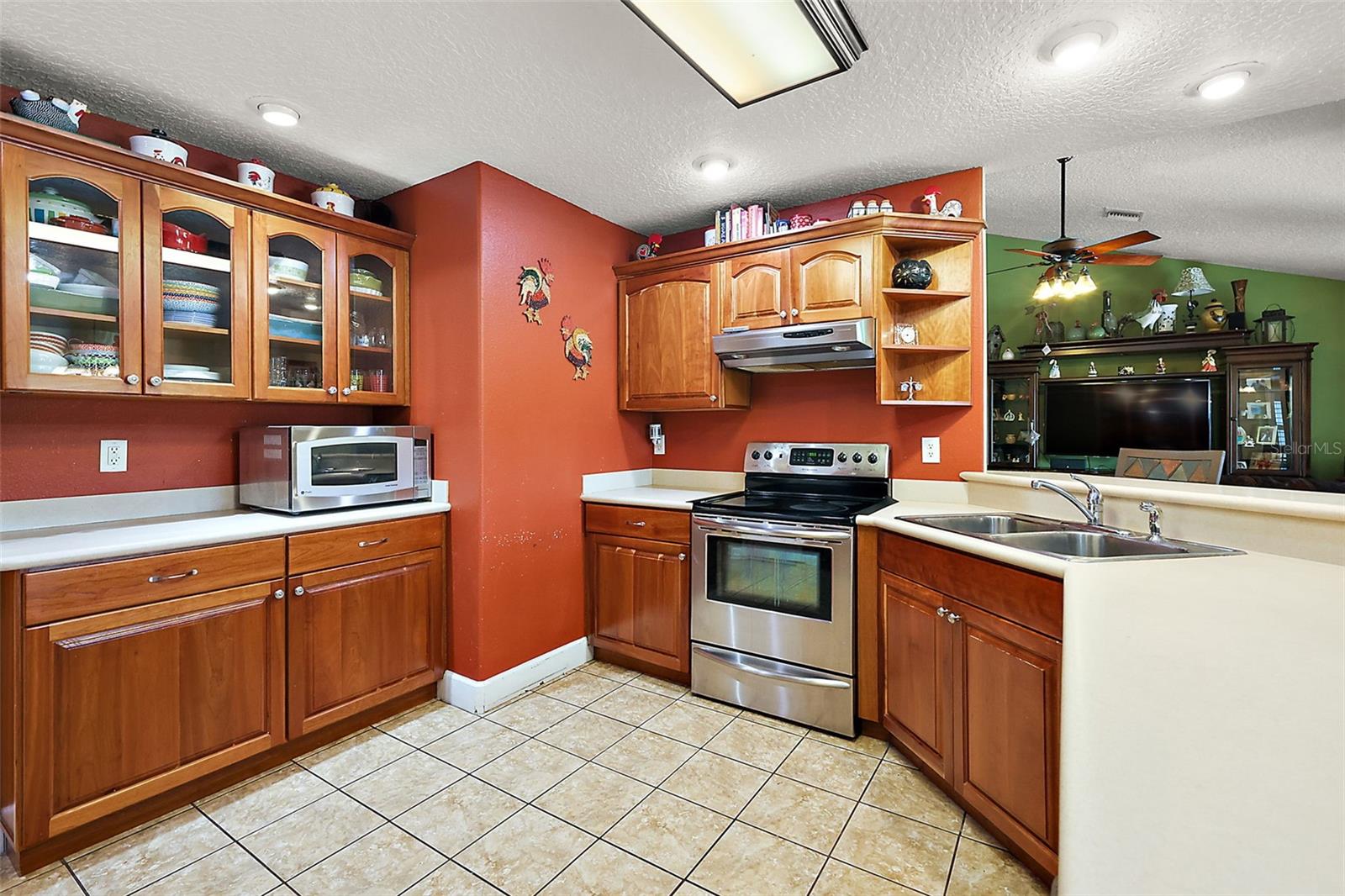 10710 NE 27TH ST, OXFORD, FL, 34484