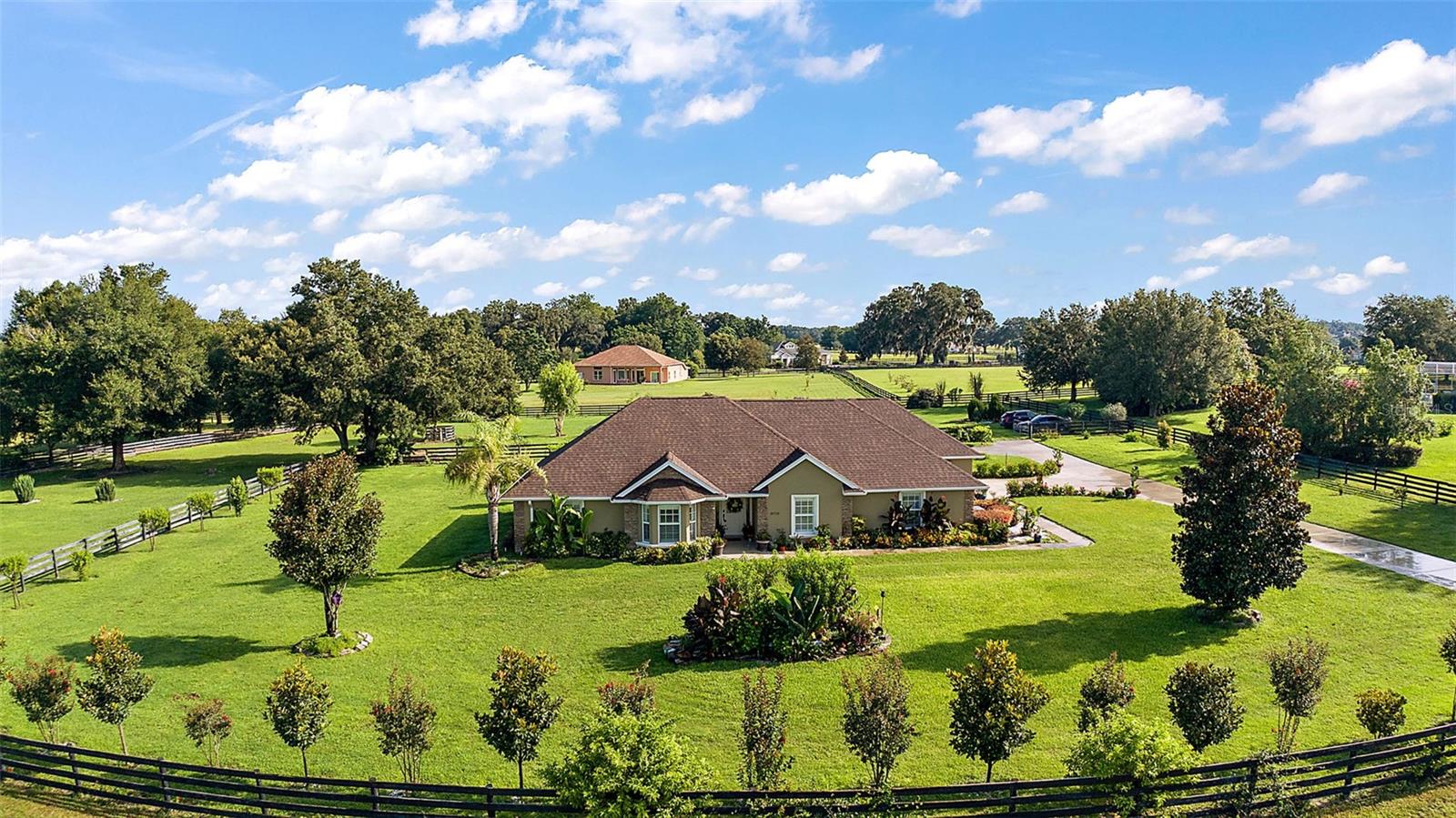 10710 NE 27TH ST, OXFORD, FL, 34484