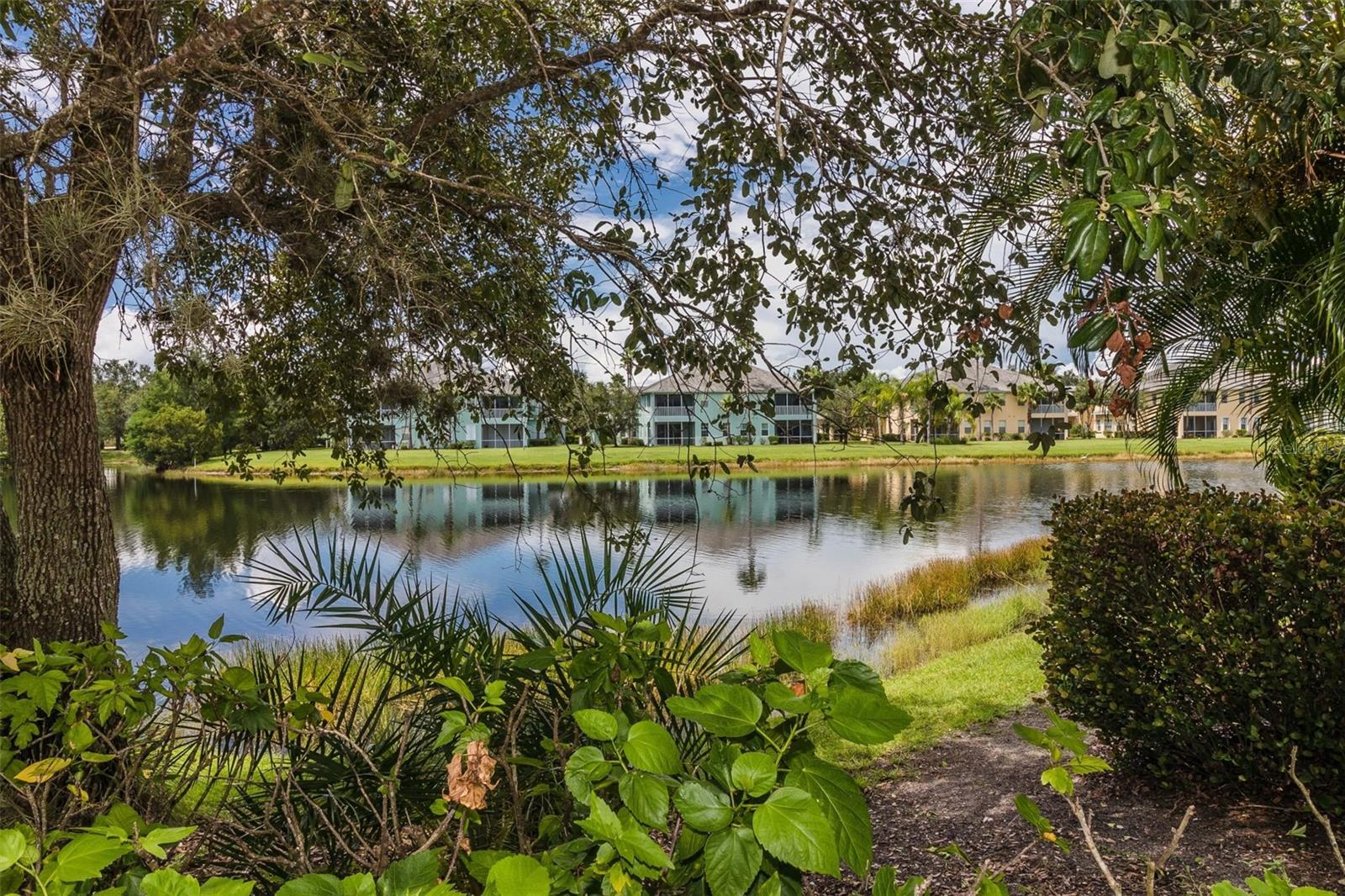2140 HERON LAKE DR #204, PUNTA GORDA, FL, 33983