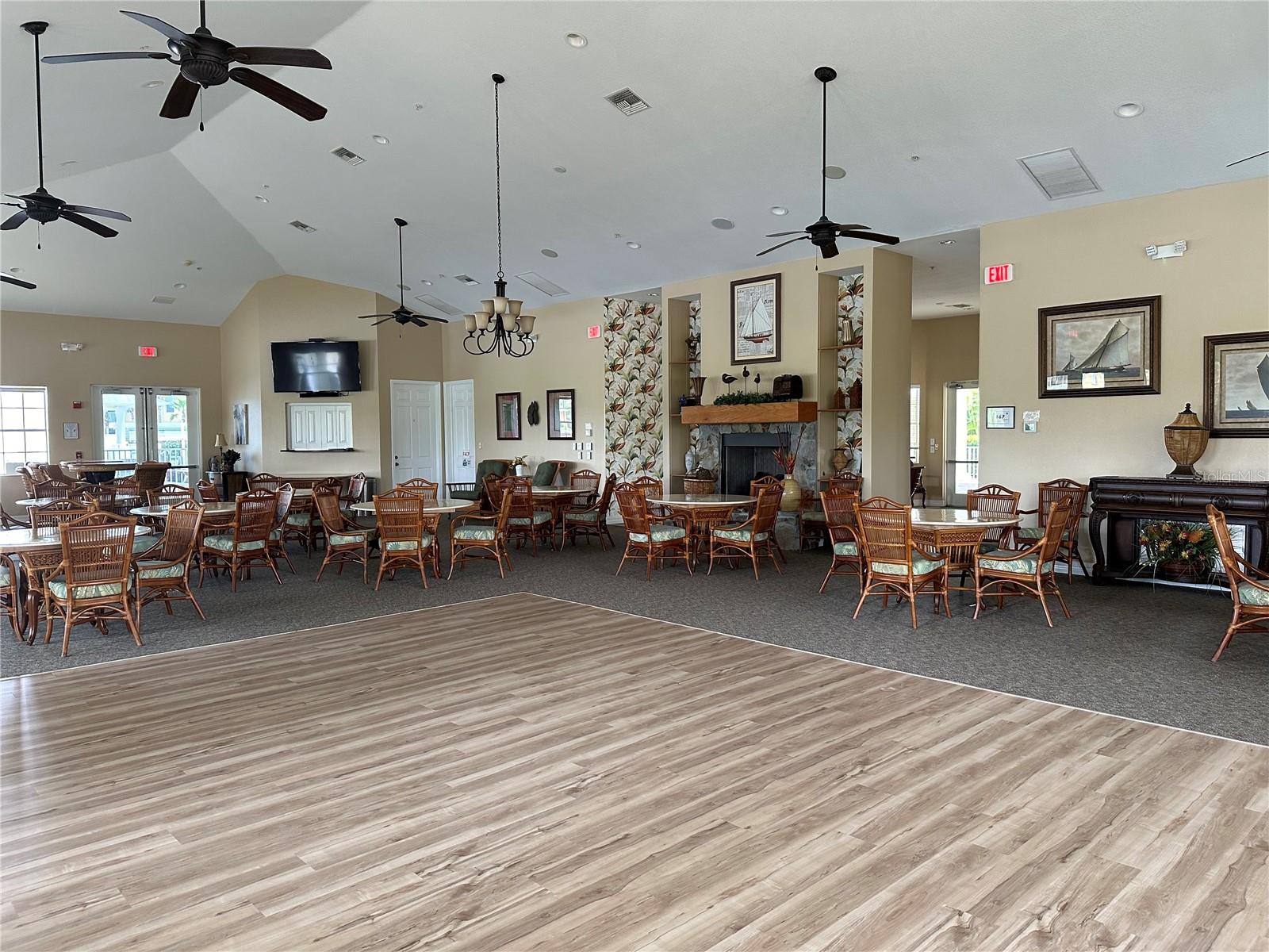 2140 HERON LAKE DR #204, PUNTA GORDA, FL, 33983