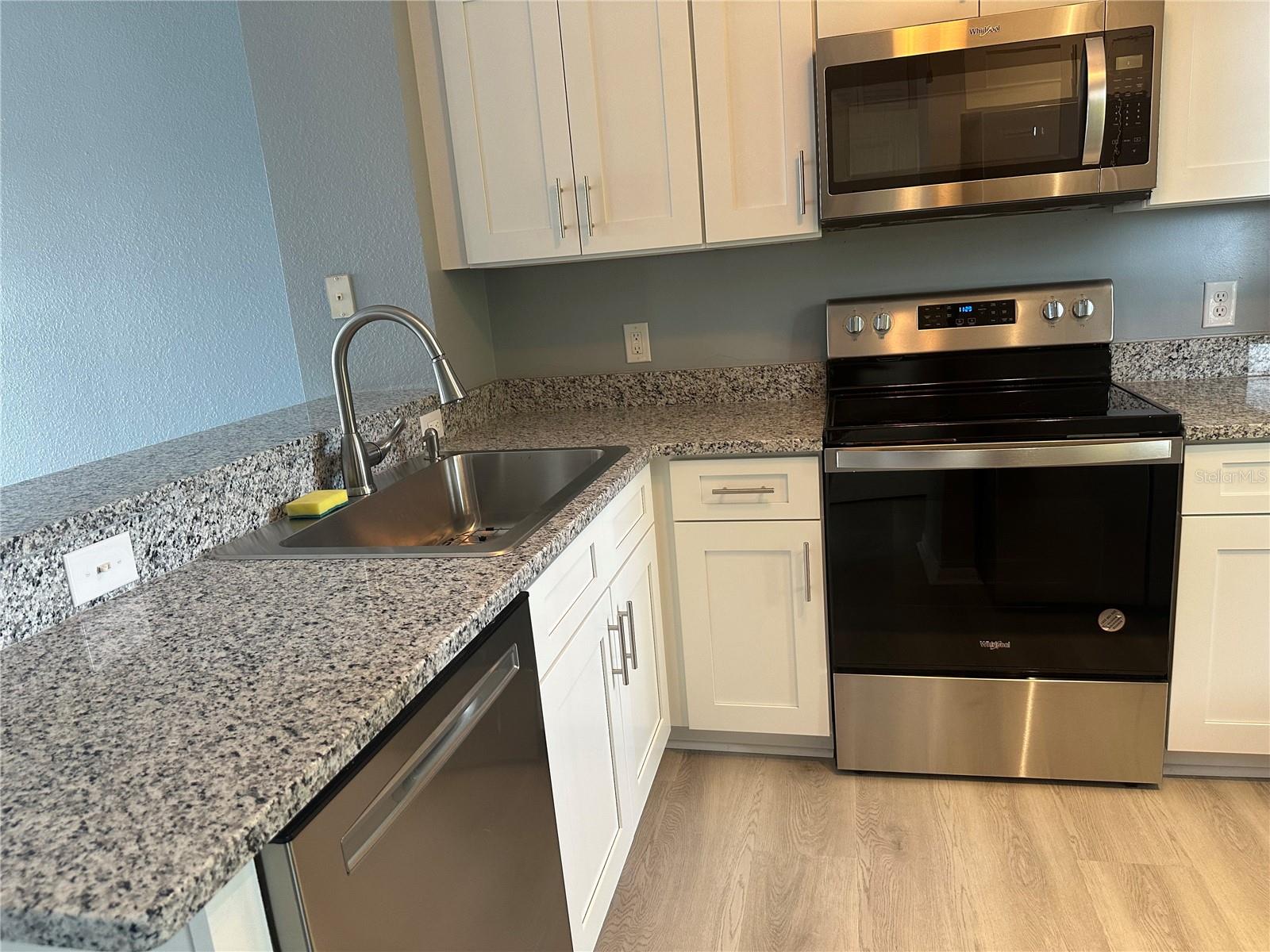 2140 HERON LAKE DR #204, PUNTA GORDA, FL, 33983