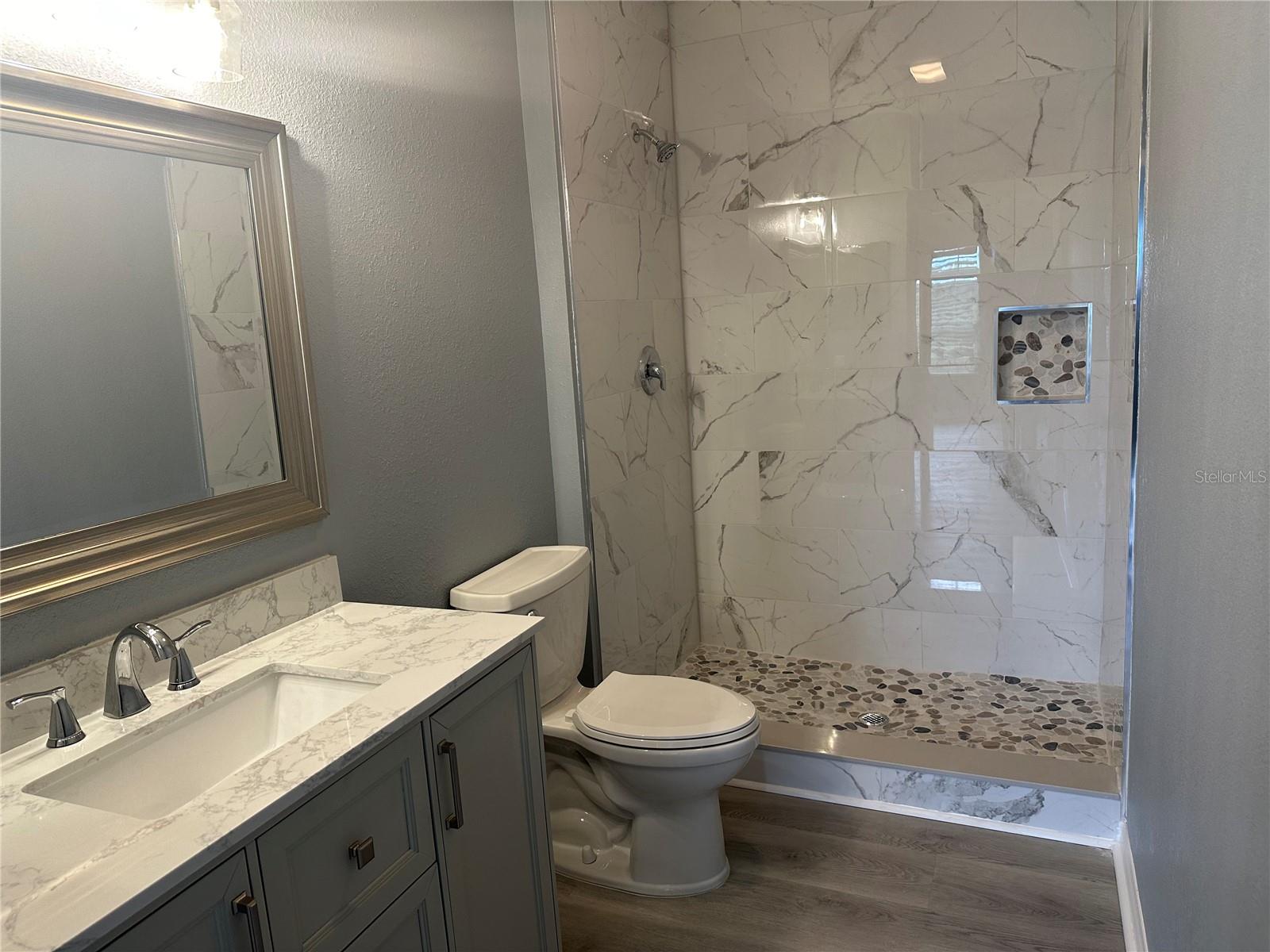 2140 HERON LAKE DR #204, PUNTA GORDA, FL, 33983