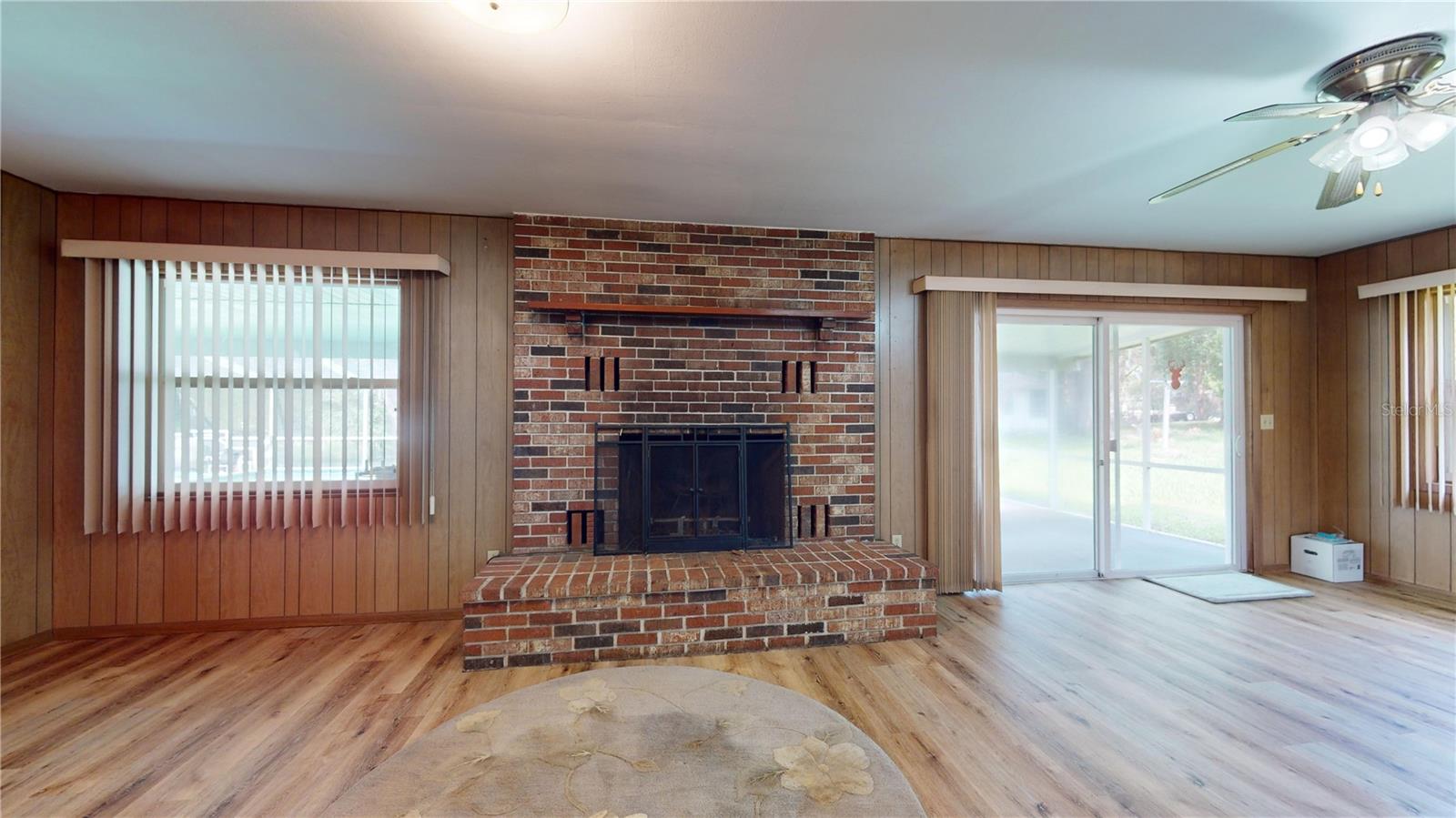 408 S APOPKA AVE, INVERNESS, FL, 34452