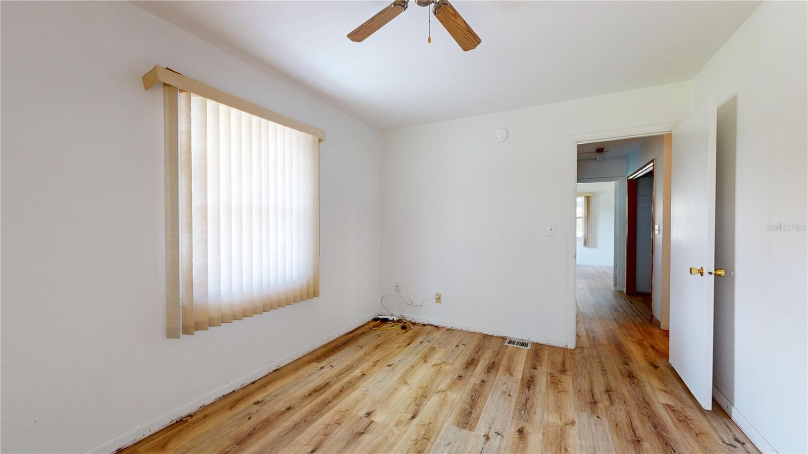 408 S APOPKA AVE, INVERNESS, FL, 34452