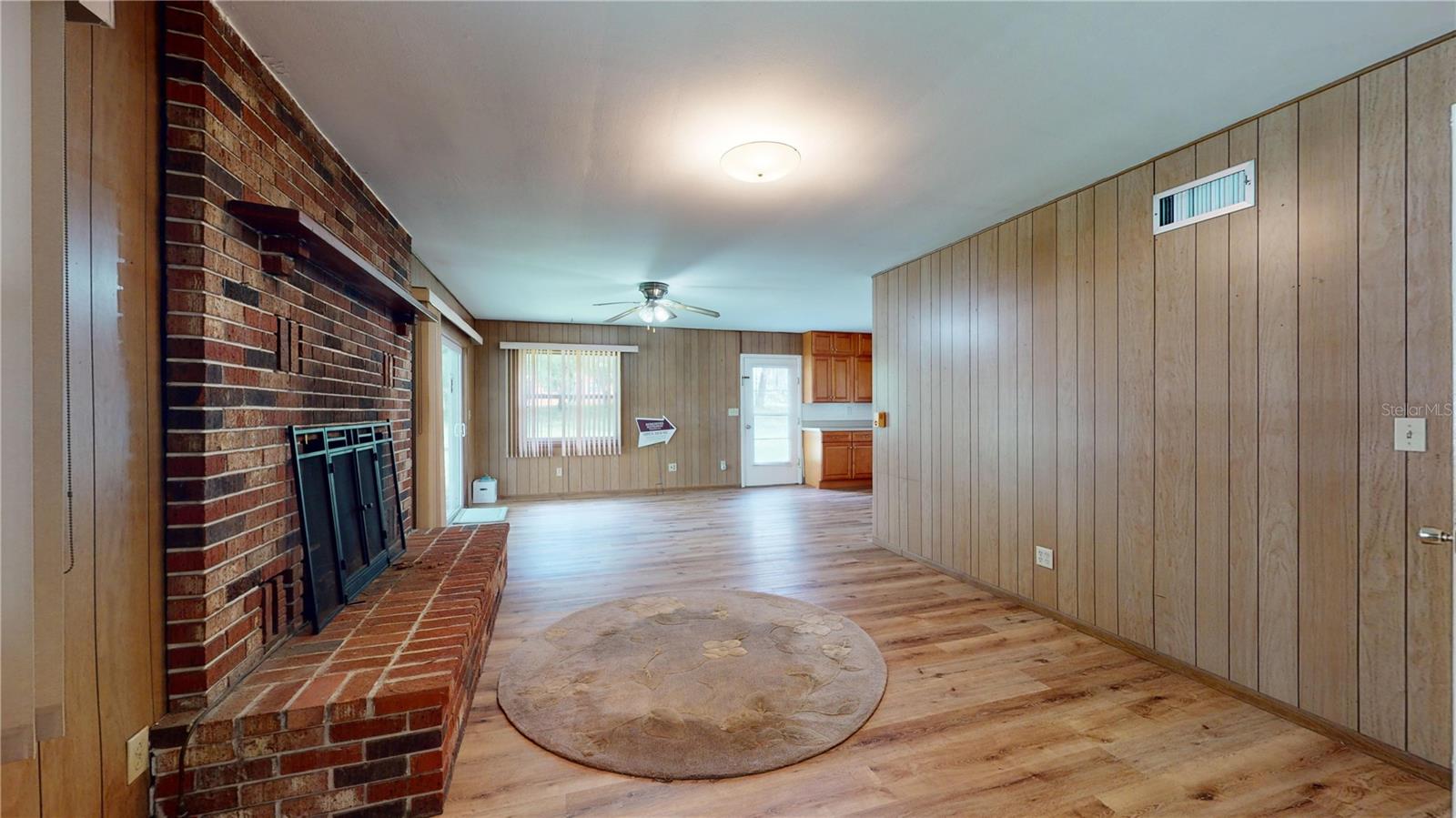 408 S APOPKA AVE, INVERNESS, FL, 34452