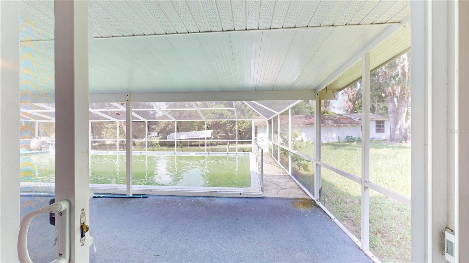 408 S APOPKA AVE, INVERNESS, FL, 34452