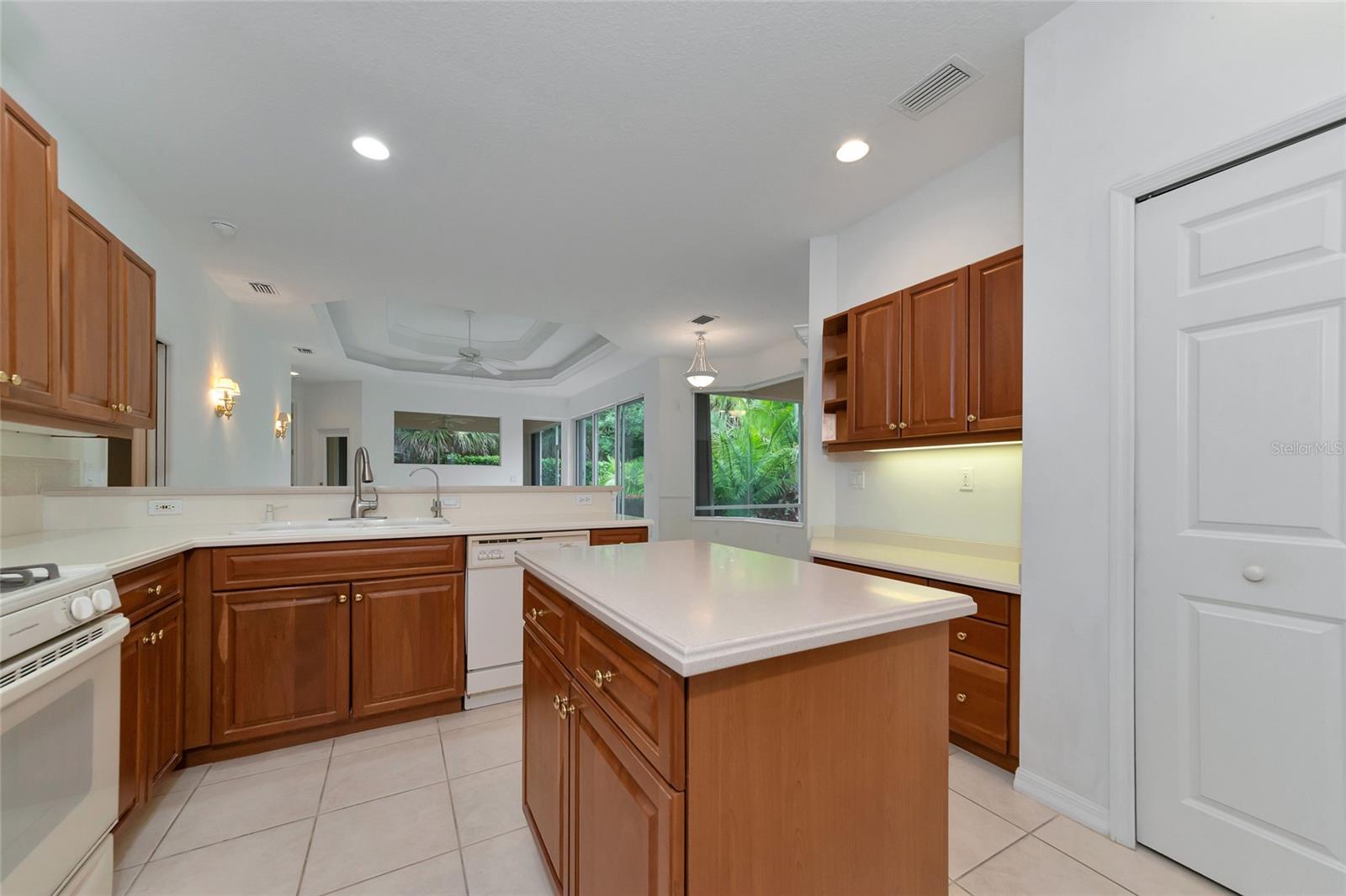 7418 MONTE VERDE, SARASOTA, FL, 34238