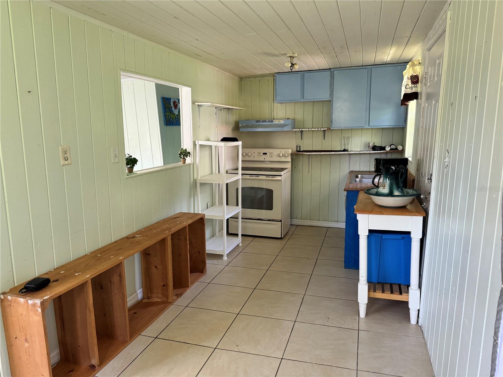 624 TUCKER ST, MELBOURNE, FL, 32901