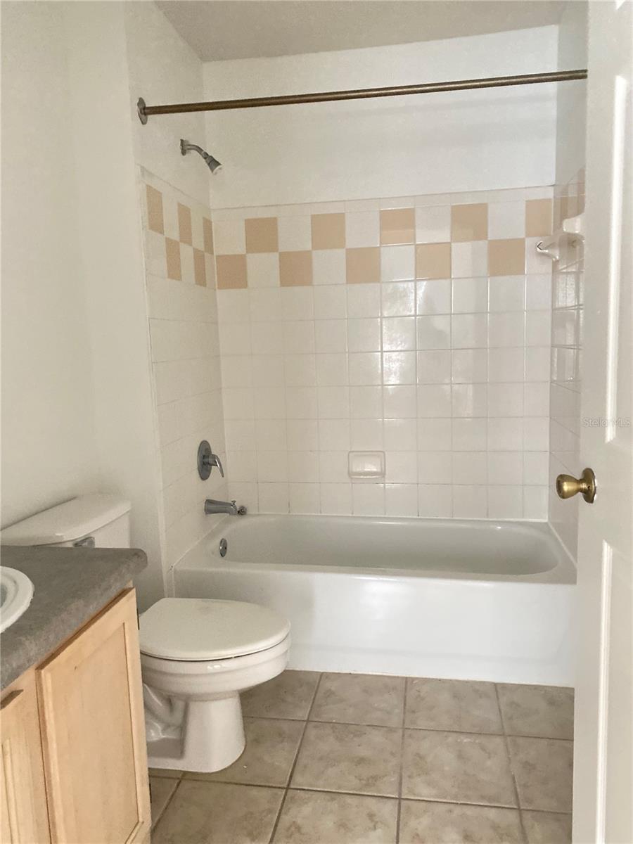 3432 WESTCHESTER SQUARE BLVD #205, ORLANDO, FL, 32835
