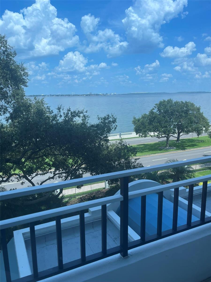 3435 S BAYSHORE BLVD E #400, TAMPA, FL, 33629