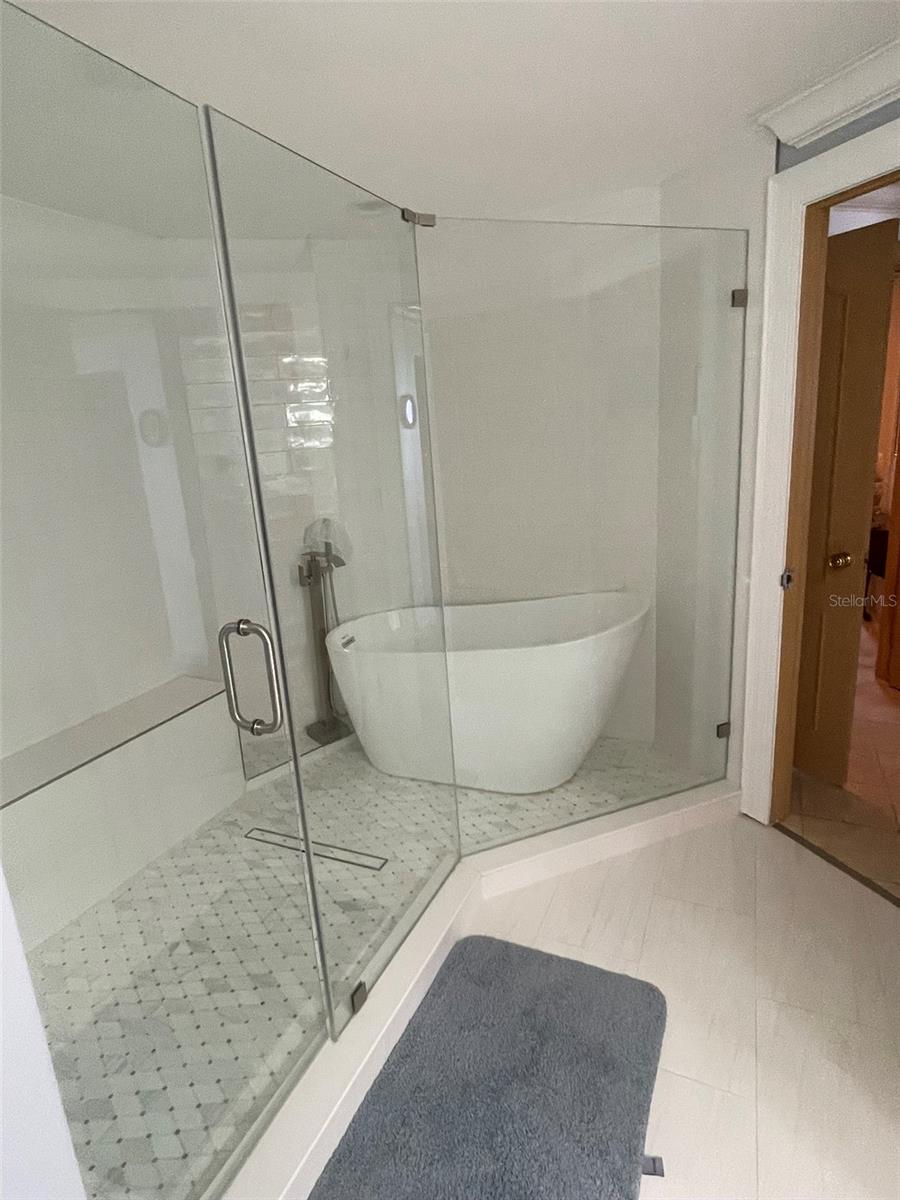 3435 S BAYSHORE BLVD E #400, TAMPA, FL, 33629