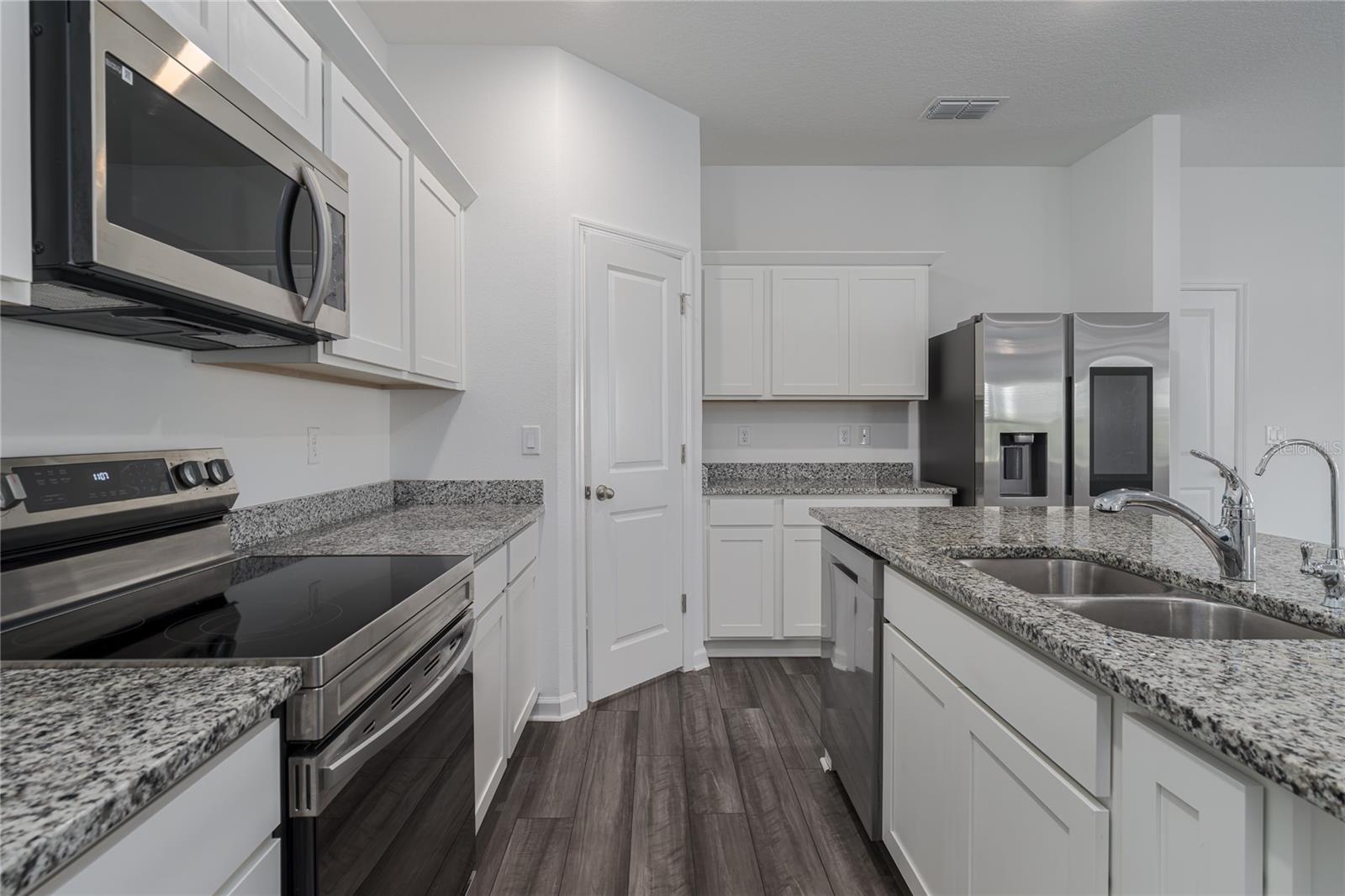 10423 LADYBUG CV, PARRISH, FL, 34219