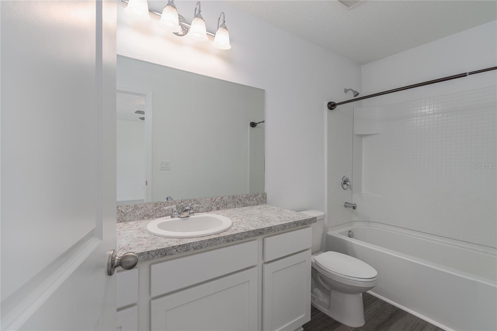 10423 LADYBUG CV, PARRISH, FL, 34219