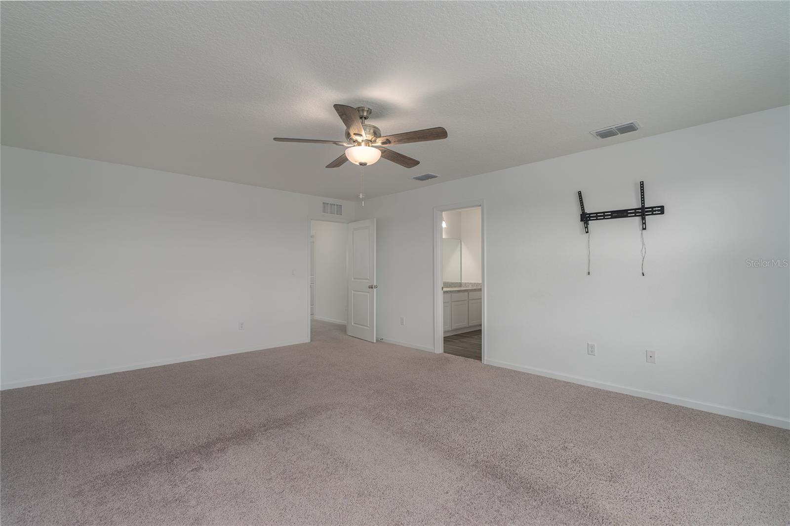 10423 LADYBUG CV, PARRISH, FL, 34219