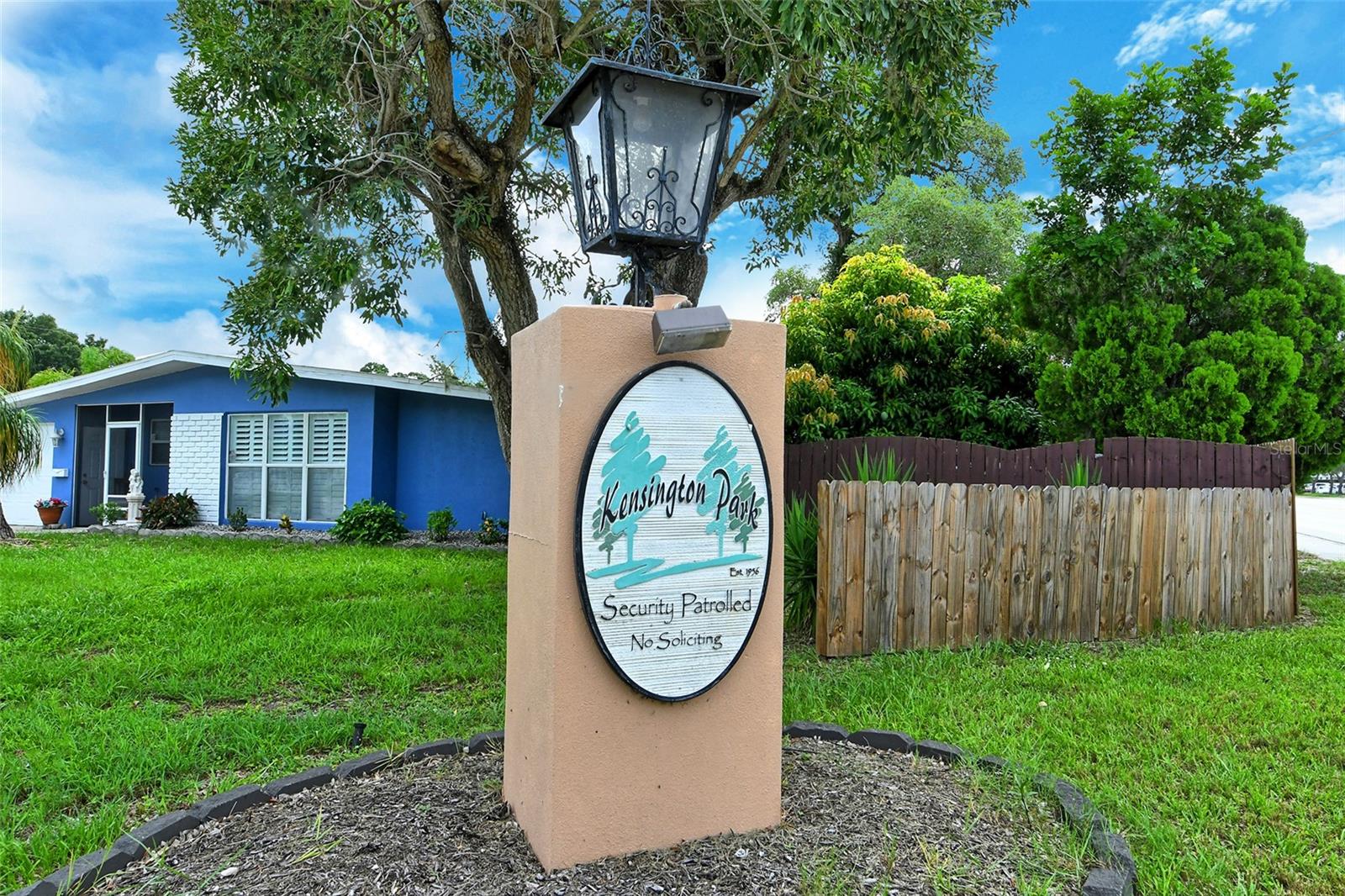 2480 MCGUFFY CIR, SARASOTA, FL, 34235