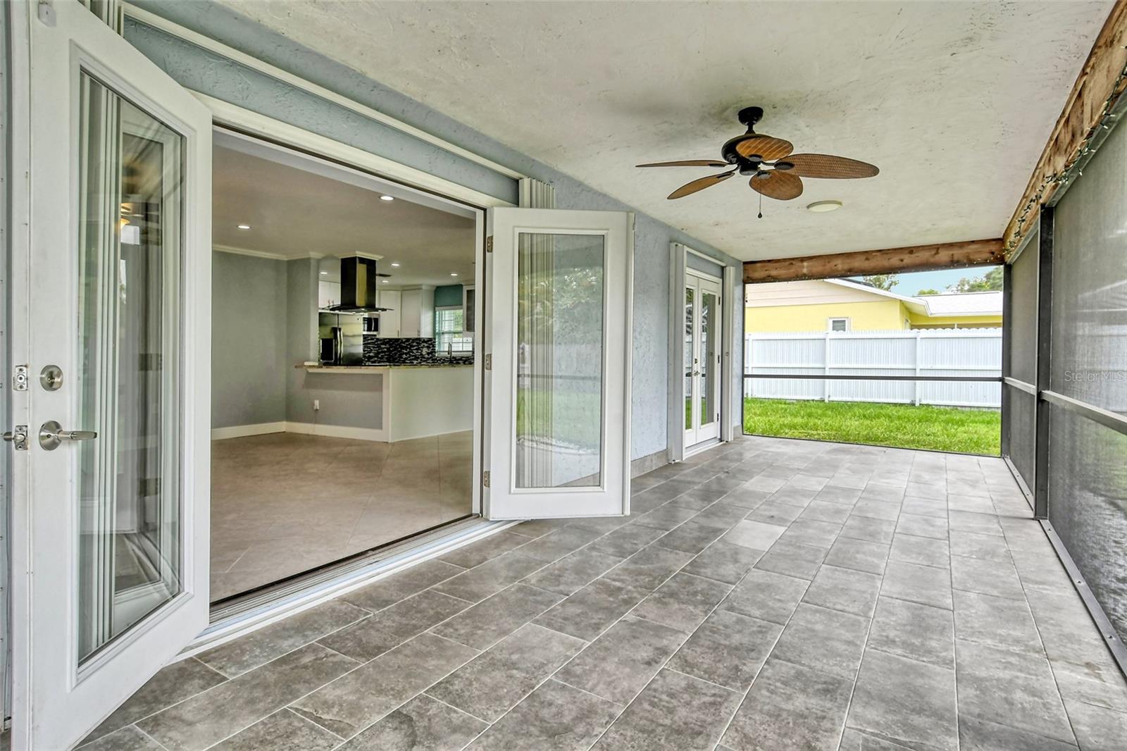 2480 MCGUFFY CIR, SARASOTA, FL, 34235
