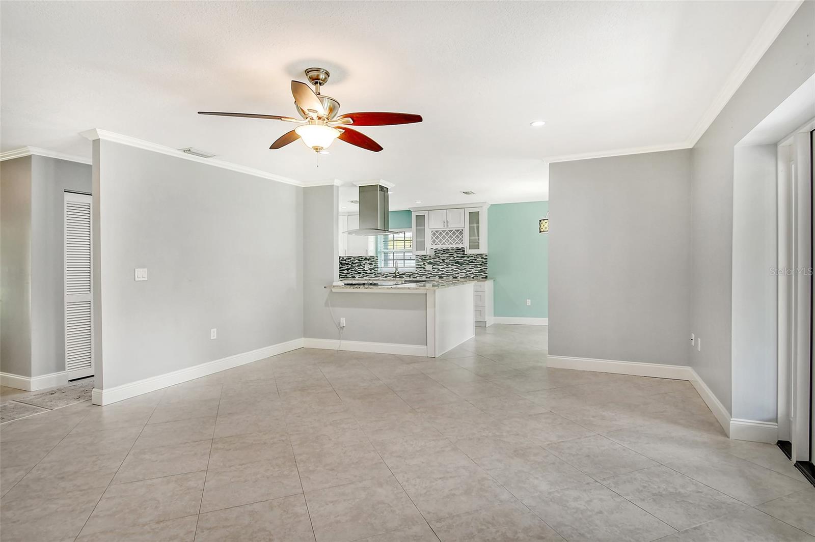 2480 MCGUFFY CIR, SARASOTA, FL, 34235