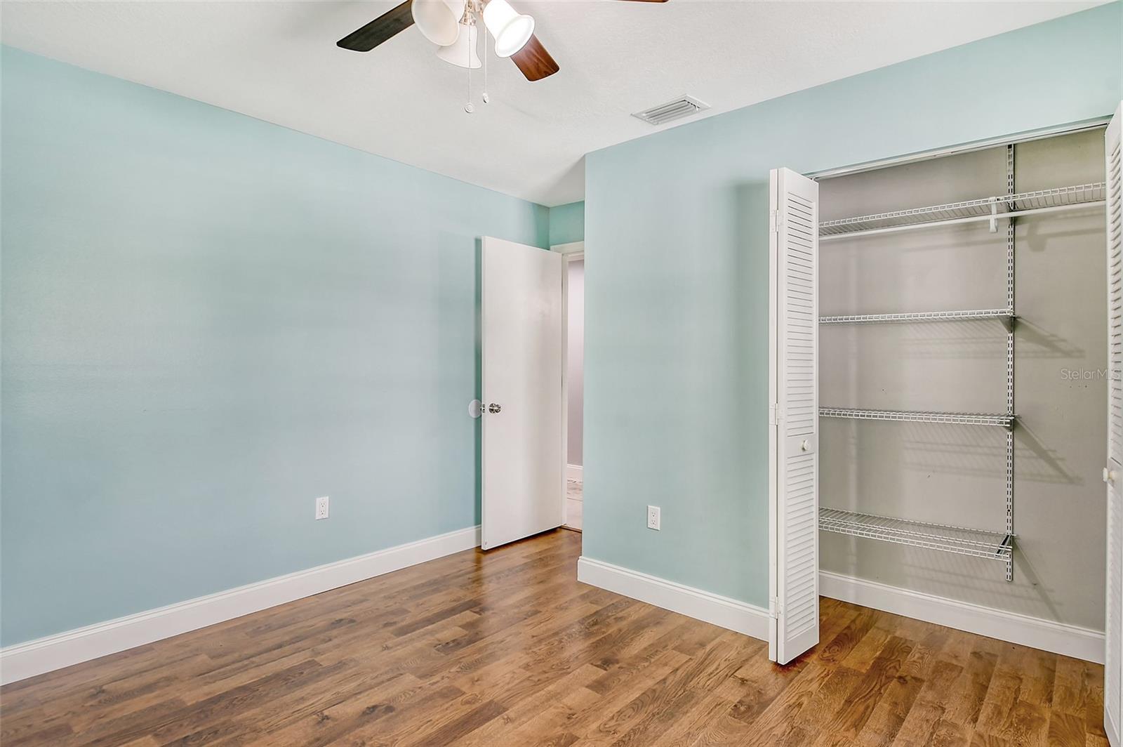 2480 MCGUFFY CIR, SARASOTA, FL, 34235