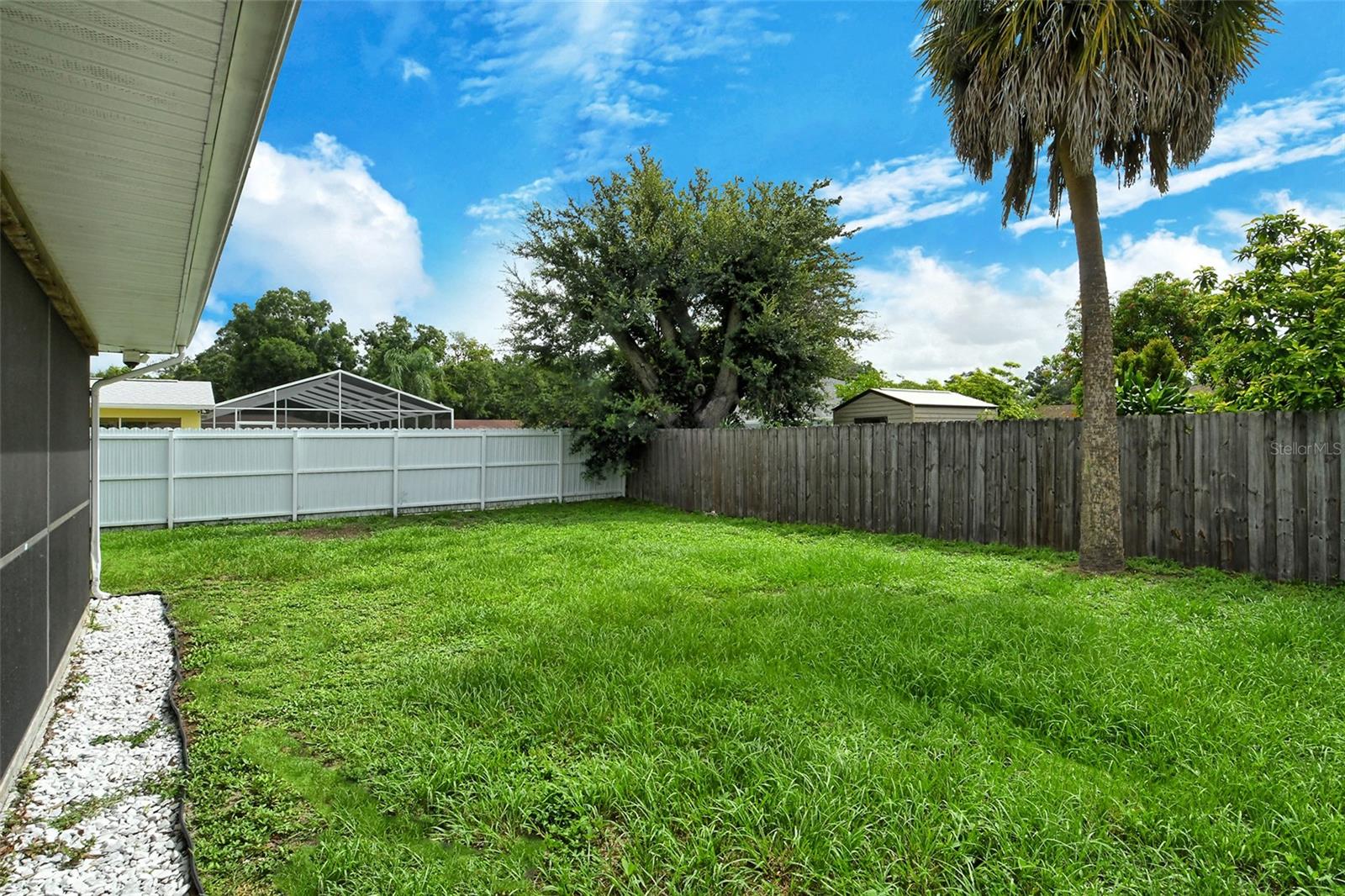 2480 MCGUFFY CIR, SARASOTA, FL, 34235