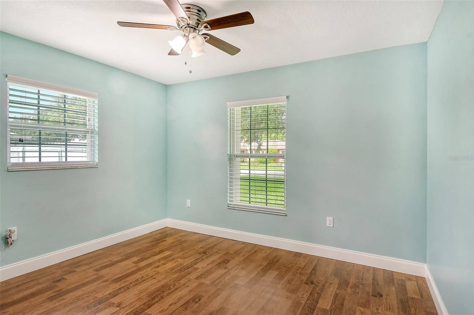 2480 MCGUFFY CIR, SARASOTA, FL, 34235