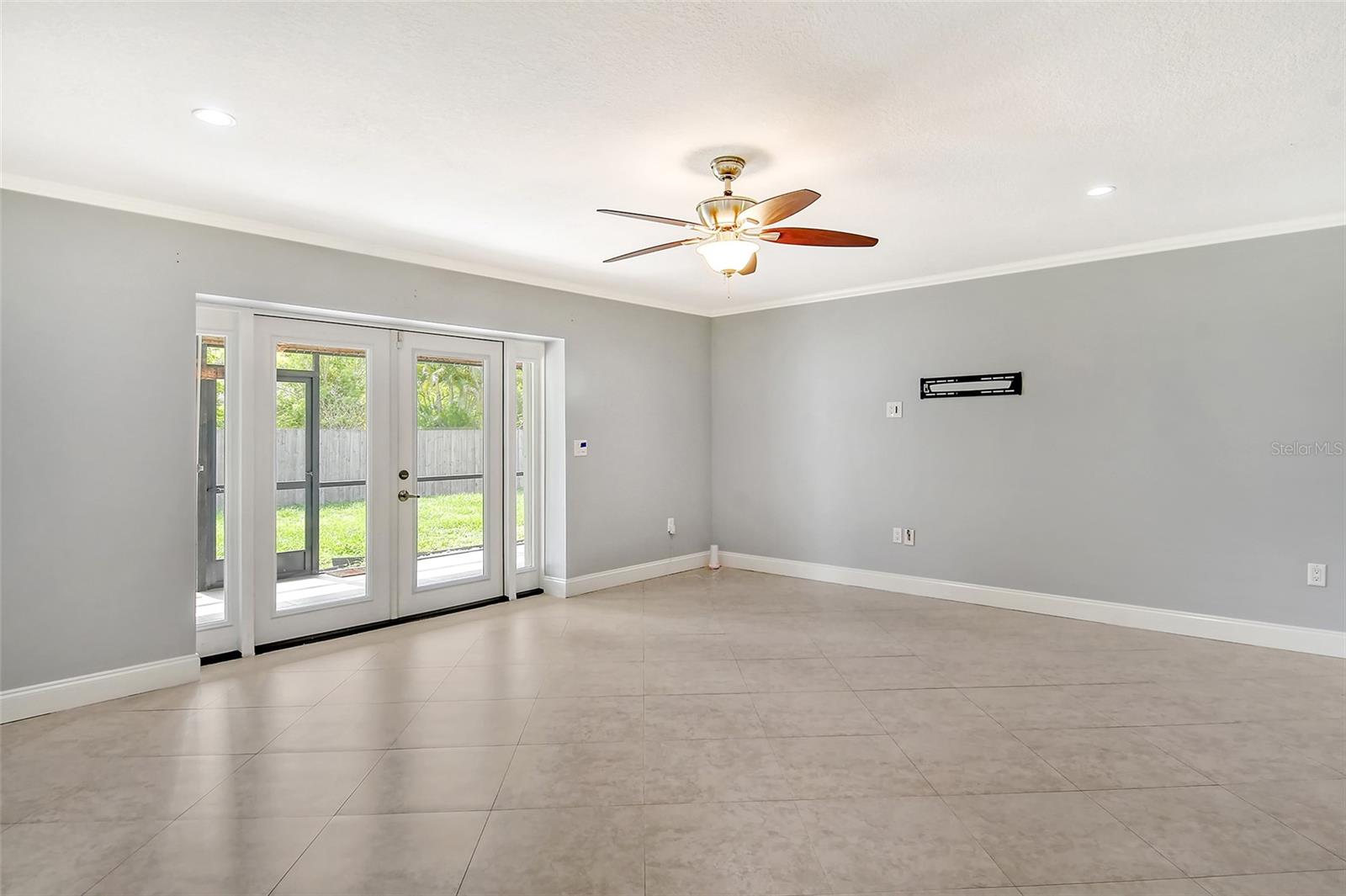 2480 MCGUFFY CIR, SARASOTA, FL, 34235