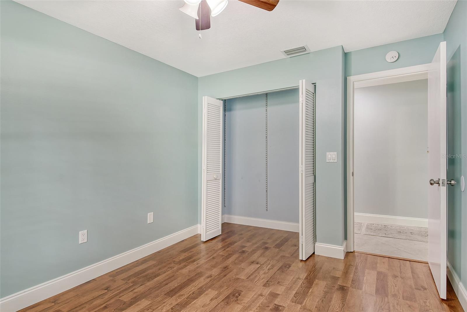 2480 MCGUFFY CIR, SARASOTA, FL, 34235