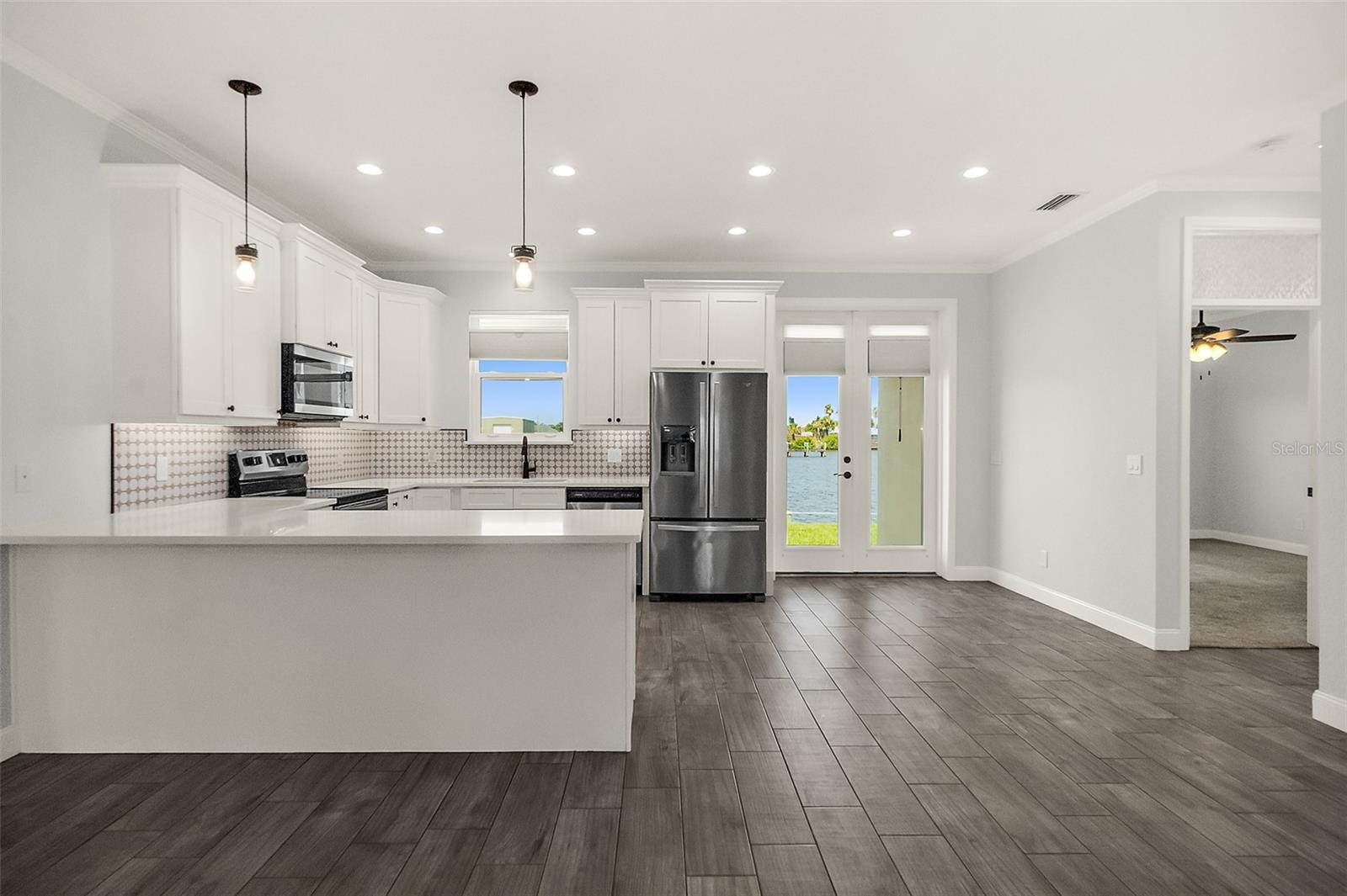 204 LAMBERT AVE, FLAGLER BEACH, FL, 32136