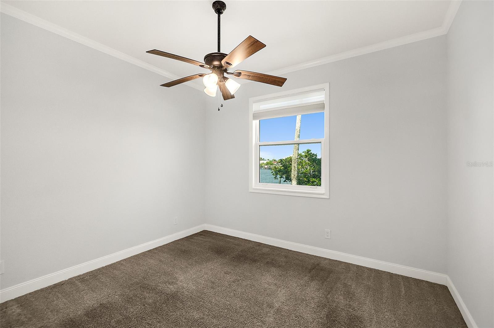 204 LAMBERT AVE, FLAGLER BEACH, FL, 32136