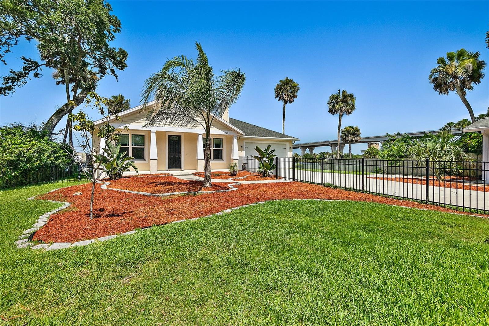 204 LAMBERT AVE, FLAGLER BEACH, FL, 32136