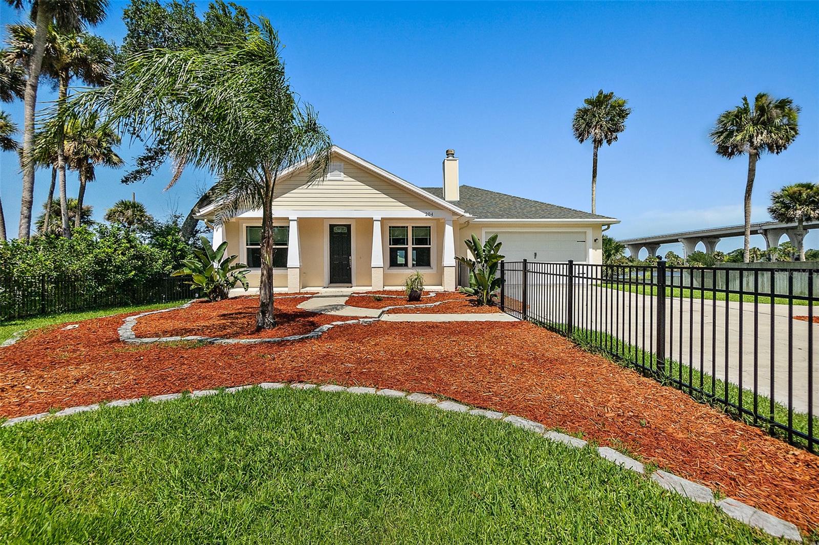 204 LAMBERT AVE, FLAGLER BEACH, FL, 32136